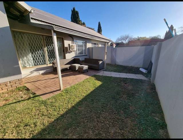 3 BEDROOM PROPERTY TO RENT IN WOODMEAD